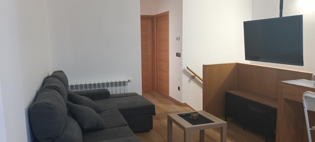 הוילה קמבדוס Casa Cardona מראה חיצוני תמונה