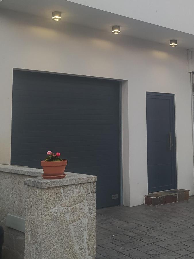 הוילה קמבדוס Casa Cardona מראה חיצוני תמונה
